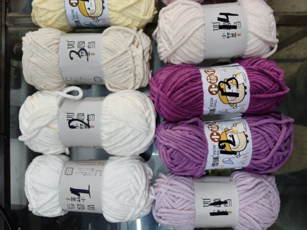 3.5mm Thin Plush/ Blanket yarn 50gm